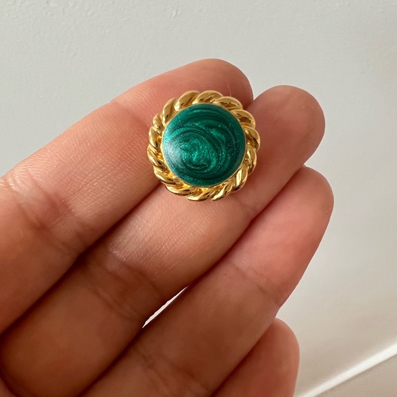 Vintage earrings stud - Picture 4 of 4